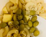 A picture of step 3 of Macaroni creamy Salad.
