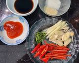 Hình bước làm 2 của món 🌱 Tảo Xoắn Chile Xào Sả Ớt Lá Chanh (Vegan)