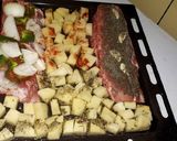 Foto del paso 2 de la receta: Costillar de cerdo con salsa romesco y papas al horno
