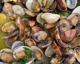 Foto del passaggio 2 della ricetta Scialatielli alle vongole veraci