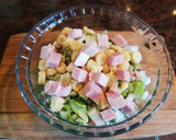 Foto del paso 6 de la receta: Lechuga con jamón dulce, habitas baby y alubia careta
