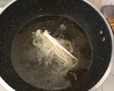 Foto langkah ke 3 dari resep Jamur Enoki Krispi.