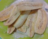 Foto langkah ke 3 dari resep Roti Pisang.
