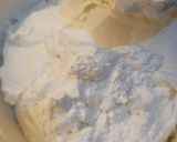 Foto langkah ke 4 dari resep Butter Cream Anti Eneg.
