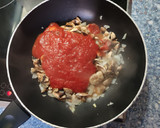Foto del paso 3 de la receta: Judías blancas guisadas con champiñones (estilo indio)