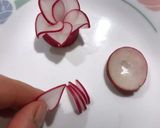A picture of step 3 of Radish Flower⚘.