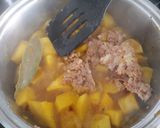 Foto del paso 4 de la receta Cazón con patatas guisadas