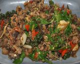 รูปขั้นตอนการทำที่ 3 ของ ผัดเผ็ดกบนาพริกไทยอ่อน