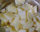 आलू चने और पूरी (Aloo chane aur puri recipe in hindi) रेसिपी चरण 1 फोटो