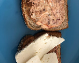 Foto del paso 3 de la receta: Sándwich de queso panela y aderezo chipotle