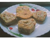 A picture of step 6 of Korean Egg Roll (Gyeran Mari).