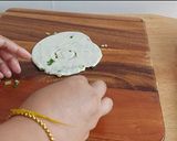 รูปขั้นตอนการทำที่ 10 ของ Scallion pancake แพนเค้กต้นหอม สไตล์จีน