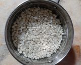 A picture of step 1 of White Bean Soup 🥣.