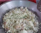 Foto langkah ke 4 dari resep Nasi Goreng Pakcoy Bumbu Soto.