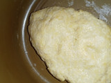 Roti Sosis Oven Tangkring