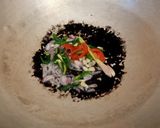 Foto langkah ke 3 dari resep Tumis cumi tahu.