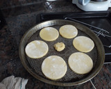 Foto del paso 6 de la receta: Alfajores de dulce de leche bañados en chocolate. Grace