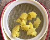 Hình bước làm 1 của món Cháo yến mạch khoai lang ruốc cá hồi