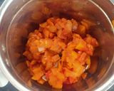 A picture of step 1 of Chana Masala Gravy.