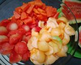 Foto langkah ke 1 dari resep Koktail Buah Jeniper.