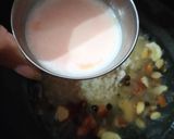 A picture of step 5 of Modur pulav.