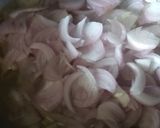 A picture of step 3 of Dumpukht kabab.