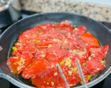 Foto del paso 2 de la receta: Piquillos al ajillo con solomillo de pollo 🧄 🌶️ 🐣