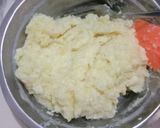 Foto langkah ke 8 dari resep Pastel Tutup Panggang.