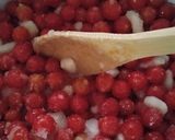 Foto del paso 1 de la receta: Mermelada dúo, tomatitos cherry y pera!!