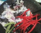 Foto langkah ke 4 dari resep Ikan Asin Pedes Dadakan.