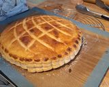 Une image de l'étape 7 de Galette pomme amande.