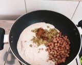A picture of step 4 of Peanut Banana Usal.