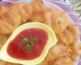 A picture of step 4 of Aloo ke pakory.