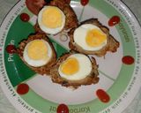 Foto langkah ke 5 dari resep Telur Dikurung Mie.