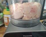 Foto langkah ke 1 dari resep Isian kulit pangsit.