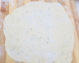 A picture of step 5 of Parsley Naan bread.