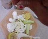 A picture of step 3 of Green onion salad.