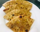 A picture of step 4 of 3 spices Gobhi ke parathe.