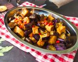 Foto langkah ke 6 dari resep Tumis Terong Ungu Tahu.