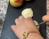Une image de l'étape 3 de 🍂Feuilleté poire 🍐william cannelle amande🍋.