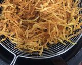 Foto langkah ke 2 dari resep Kentang kering pedas manis tahan lama.