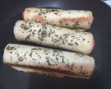 Foto langkah ke 6 dari resep Roti Gulung Sosis.