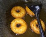 Foto langkah ke 7 dari resep Donat kentang.