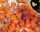 Foto langkah ke 4 dari resep Oseng Buncis Wortel Fillet Ayam.