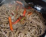 Foto del paso 6 de la receta: Fideos soba con salsa teriyaki