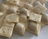Foto del paso 5 de la receta: Ravioles con Salsa Alfredo