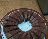 Foto langkah ke 9 dari resep Bolu Coklat 2 Telur.