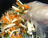 Foto langkah ke 6 dari resep Japchae (Authentic Recipe/resep asli) stir fried korean glass noddle.