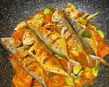 Foto langkah ke 3 dari resep Ikan Goreng Kuah Balado.