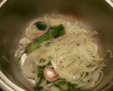 Foto del paso 7 de la receta Lomo de jurel con arroz thai y fideos al curry